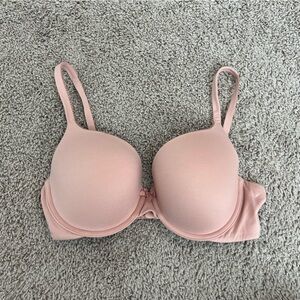 Victoria’s Secret Body by Victoria Perfect Shape bra in blush